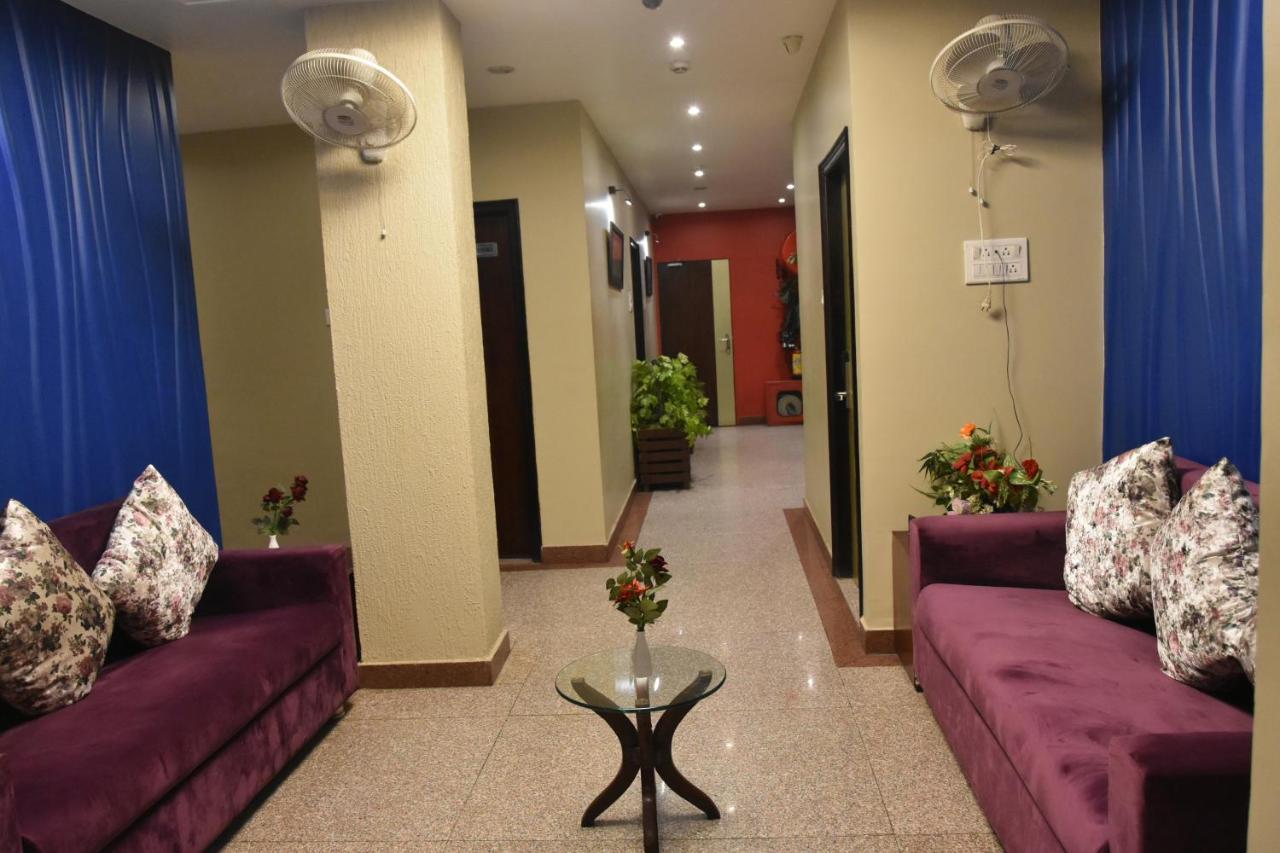 Hotel Vibhav Harsh Varanasi Eksteriør billede
